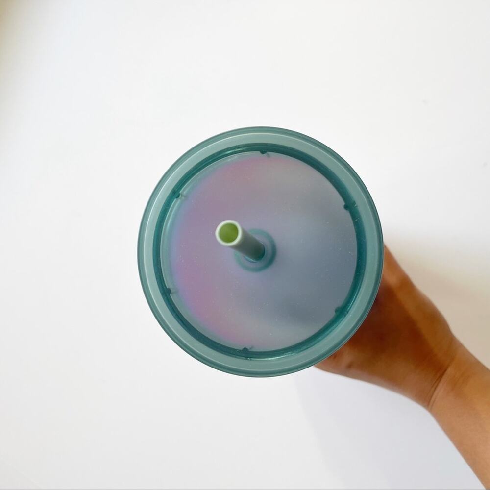 STARBUCKS Mermaid Tail Iridescent 24 oz Tumblr Venti Cold Cup - Picture 5 of 5